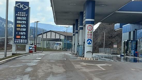 Benzinska pumpa